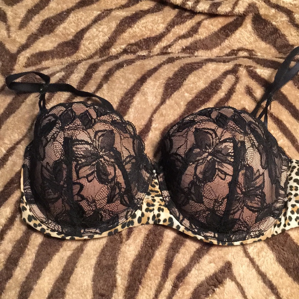 Victoria’s secret balconet push up